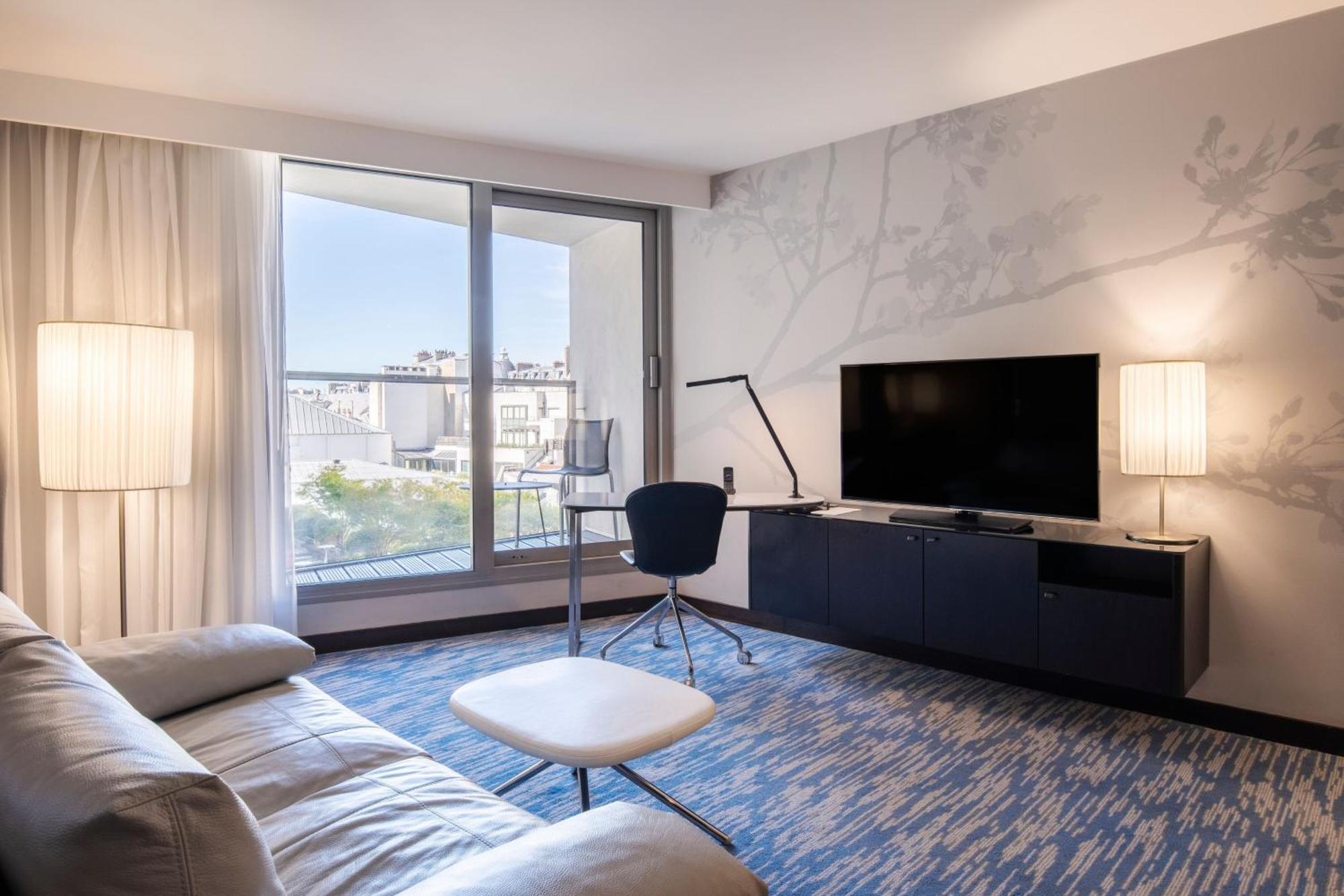 Renaissance Paris Arc De Triomphe Hotel Екстериор снимка