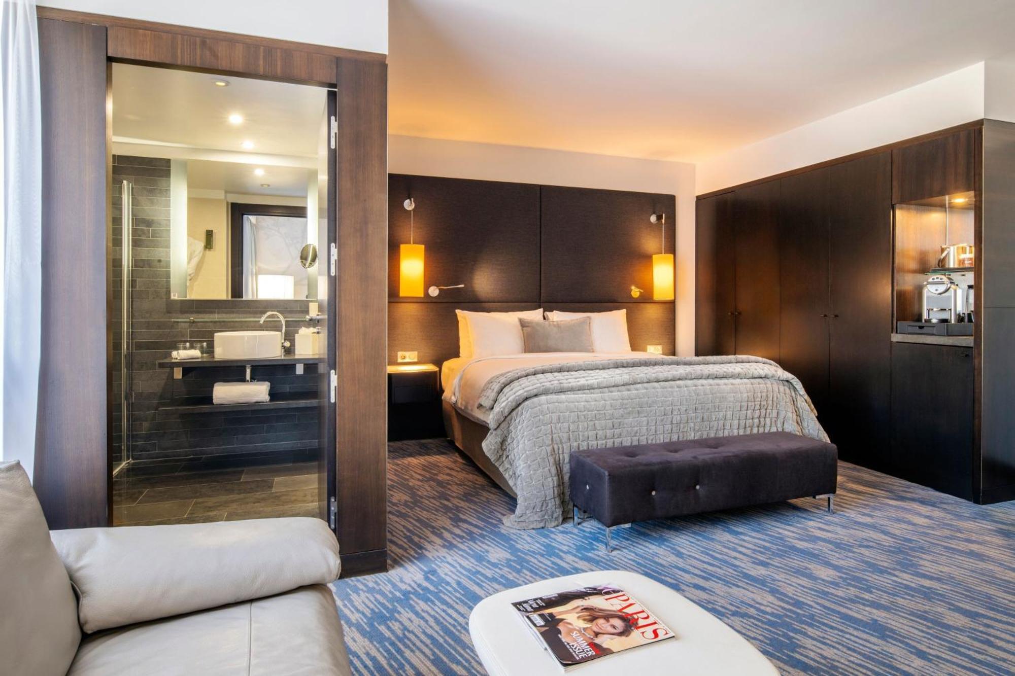 Renaissance Paris Arc De Triomphe Hotel Екстериор снимка