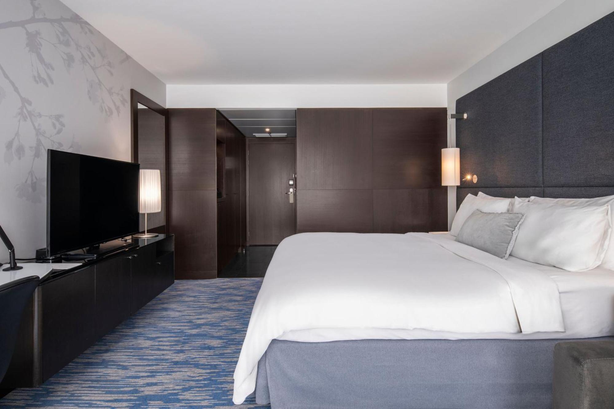 Renaissance Paris Arc De Triomphe Hotel Екстериор снимка
