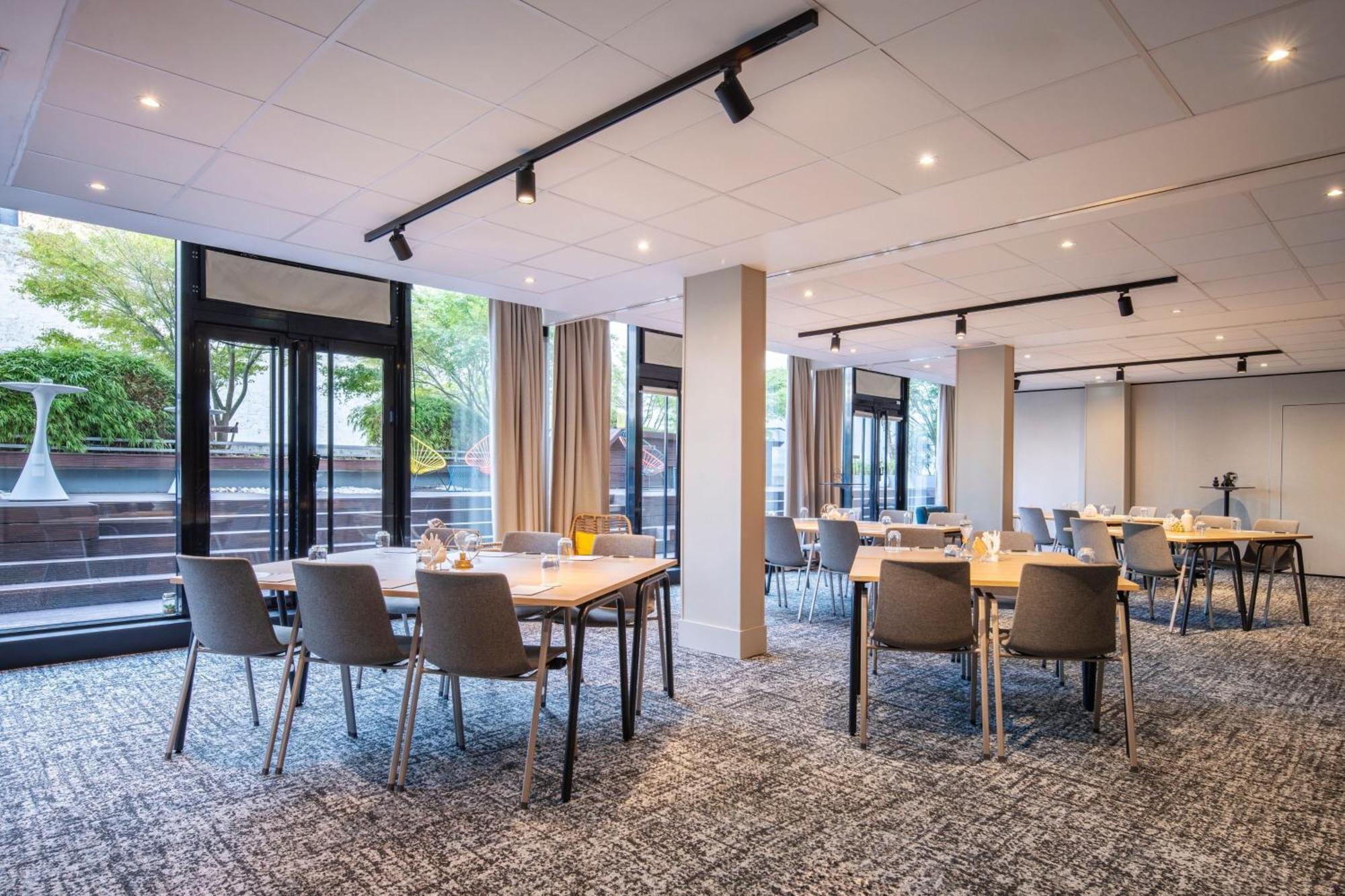 Renaissance Paris Arc De Triomphe Hotel Екстериор снимка
