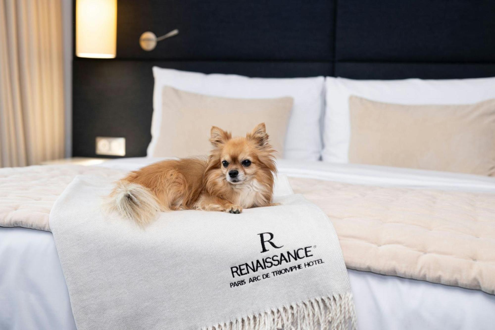 Renaissance Paris Arc De Triomphe Hotel Екстериор снимка